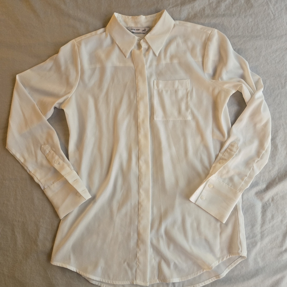 Nine West XS White Button Down Shirt With Pocket
